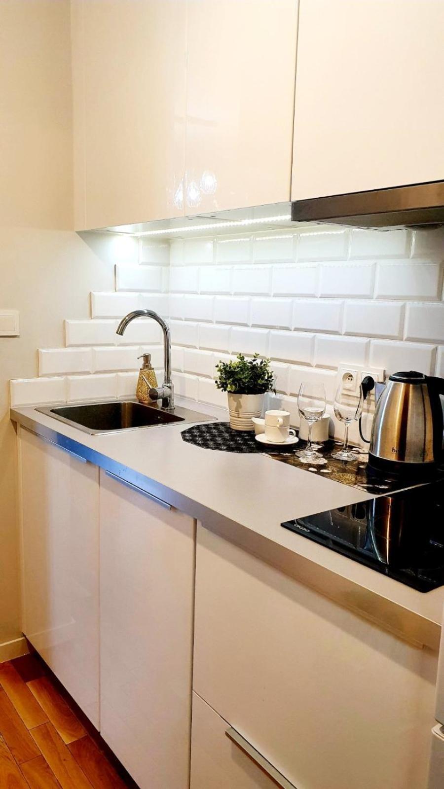 Homecomfort Apartament Delux Варшава Экстерьер фото