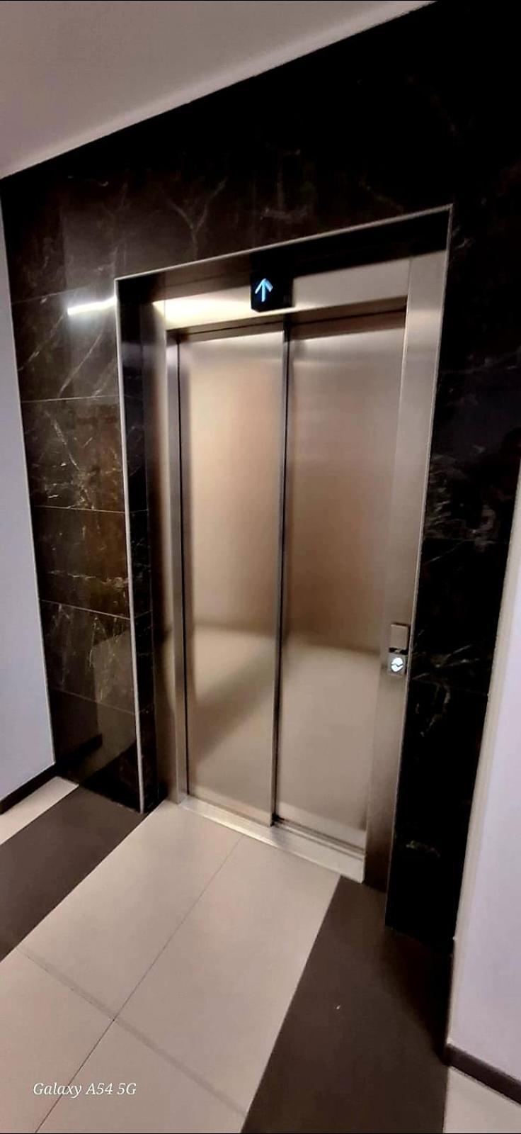 Homecomfort Apartament Delux Варшава Экстерьер фото
