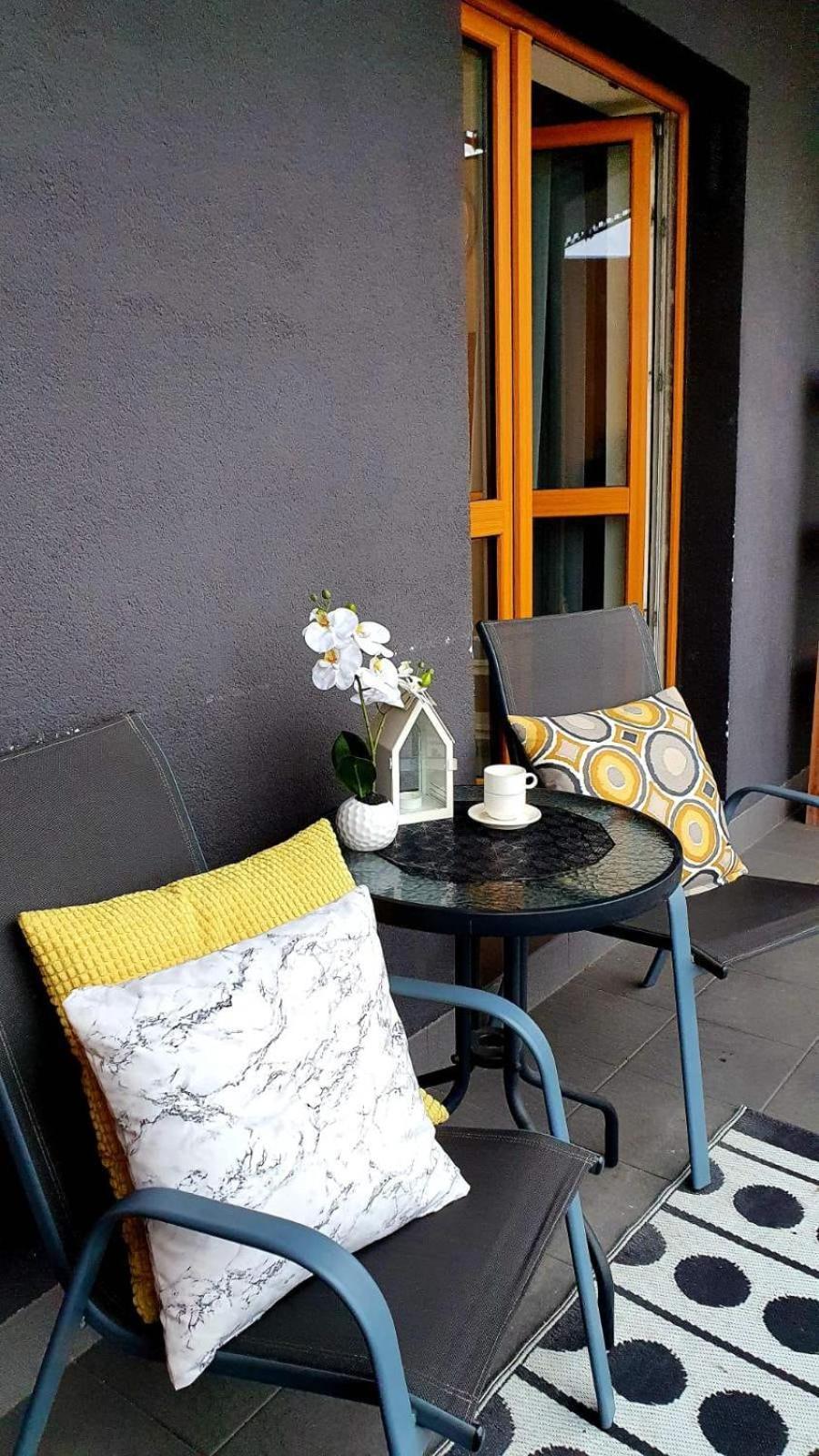 Homecomfort Apartament Delux Варшава Экстерьер фото